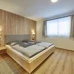 木屋 Almglueck By We Rent, Jokercard Included *